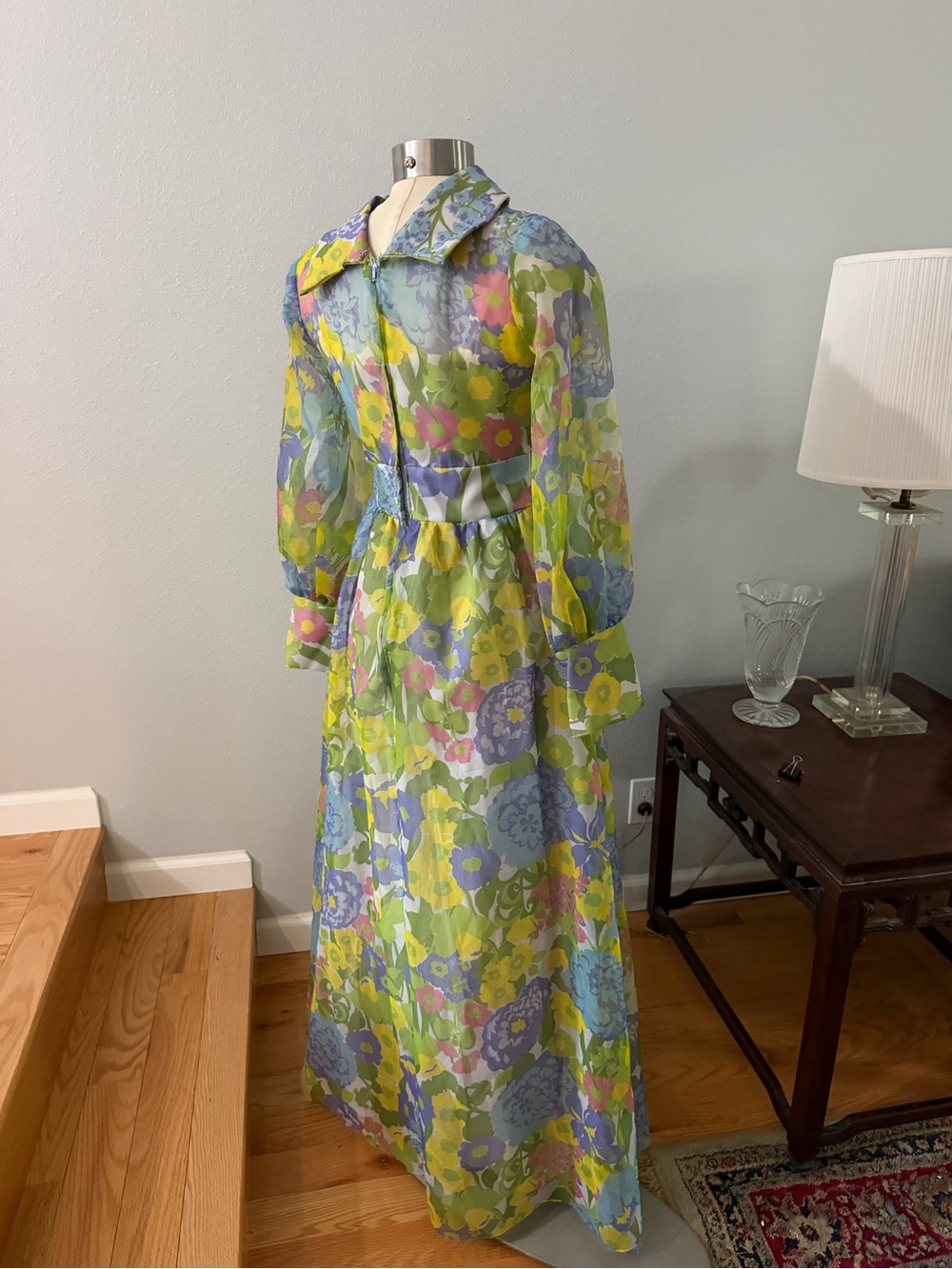 Retro vintage 60s 70s Floral Long Sleeve Maxi Dress in